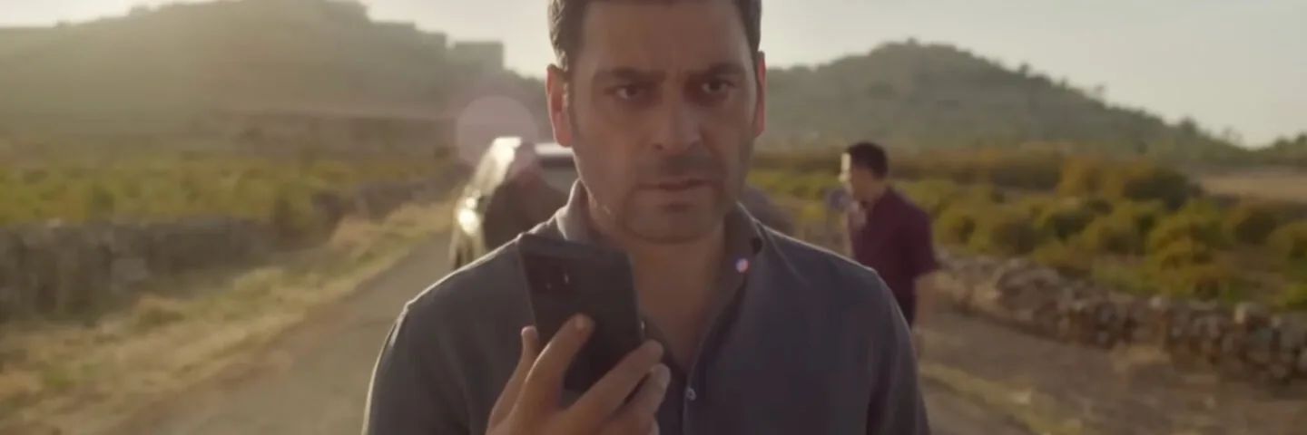 Кадр из 1 серии 1 сезона