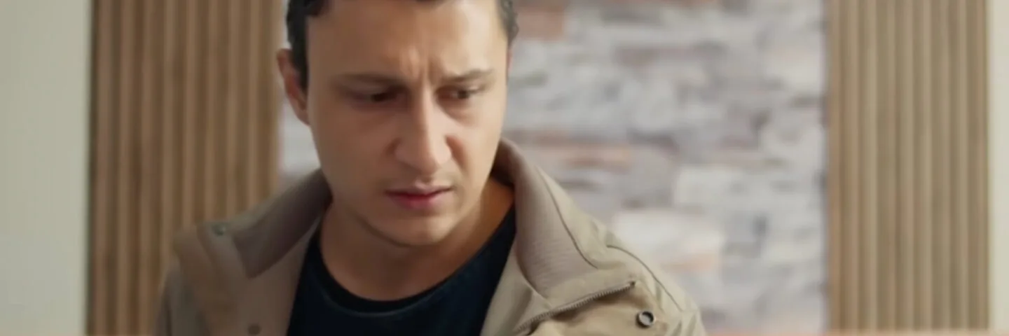 Кадр из 10 серии 1 сезона