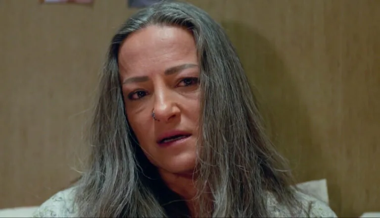 Момент из 12 серии 2 сезона