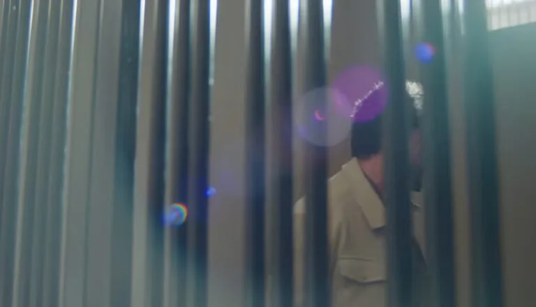 Момент из 14 серии 2 сезона